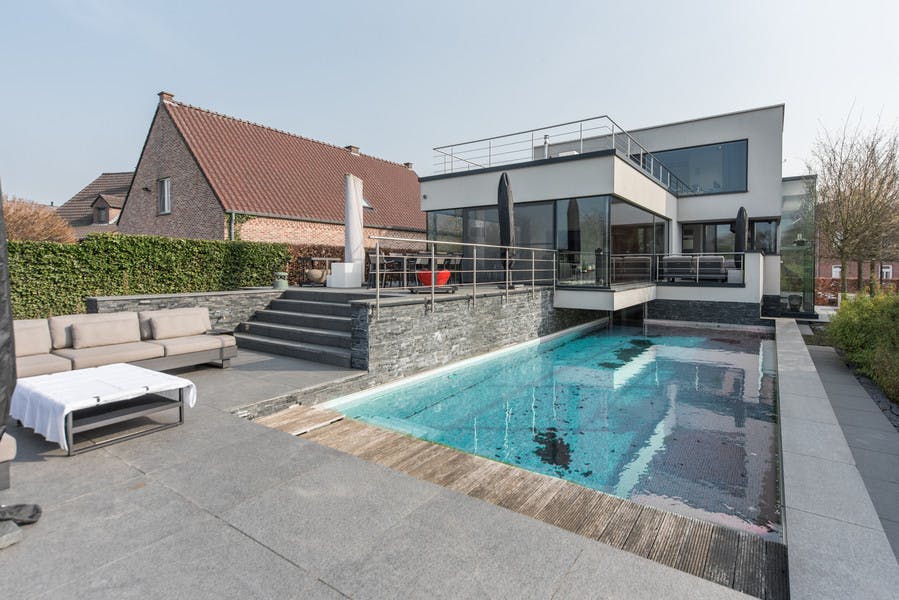 Luxueus afgewerkte villa met zwembad op 18a71ca.