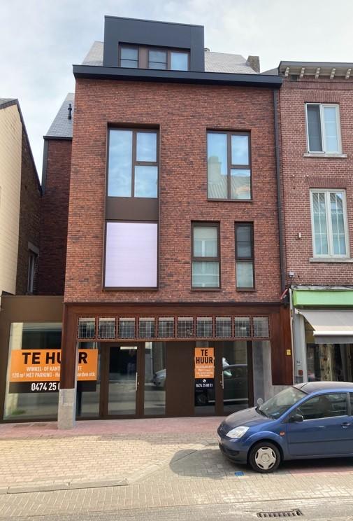 Handelspand 130 m² in centrum Bilzen