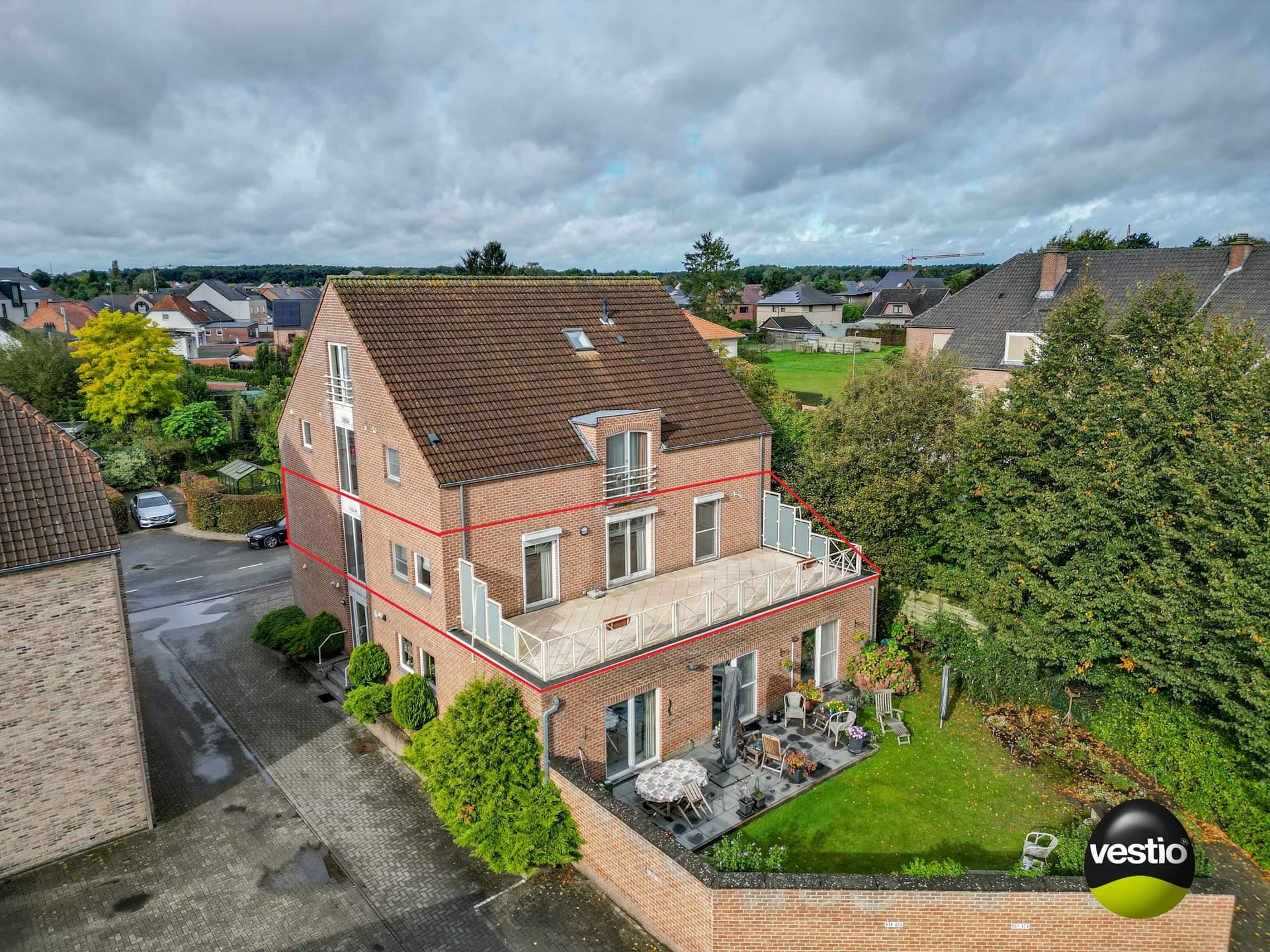 RUIM APPARTEMENT 144 M² MET 3 SLAAPKAMERS EN XXL TERRAS