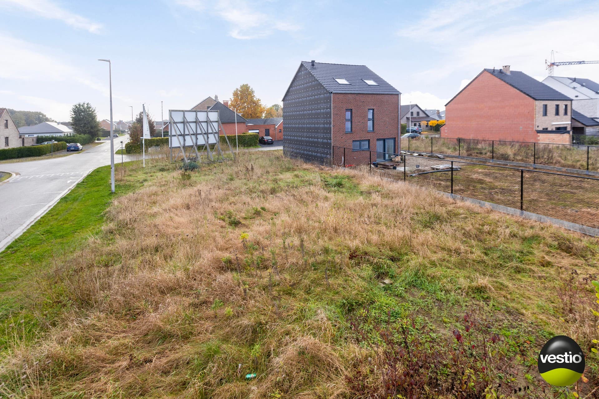 Knappe bouwgrond van 4a 72ca op hoekperceel in verkaveling Ter Dauten.